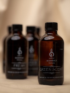 Dark Wood &amp; Roses Airfreshener Diffuser Oil -115ml  العود الاسود والورد