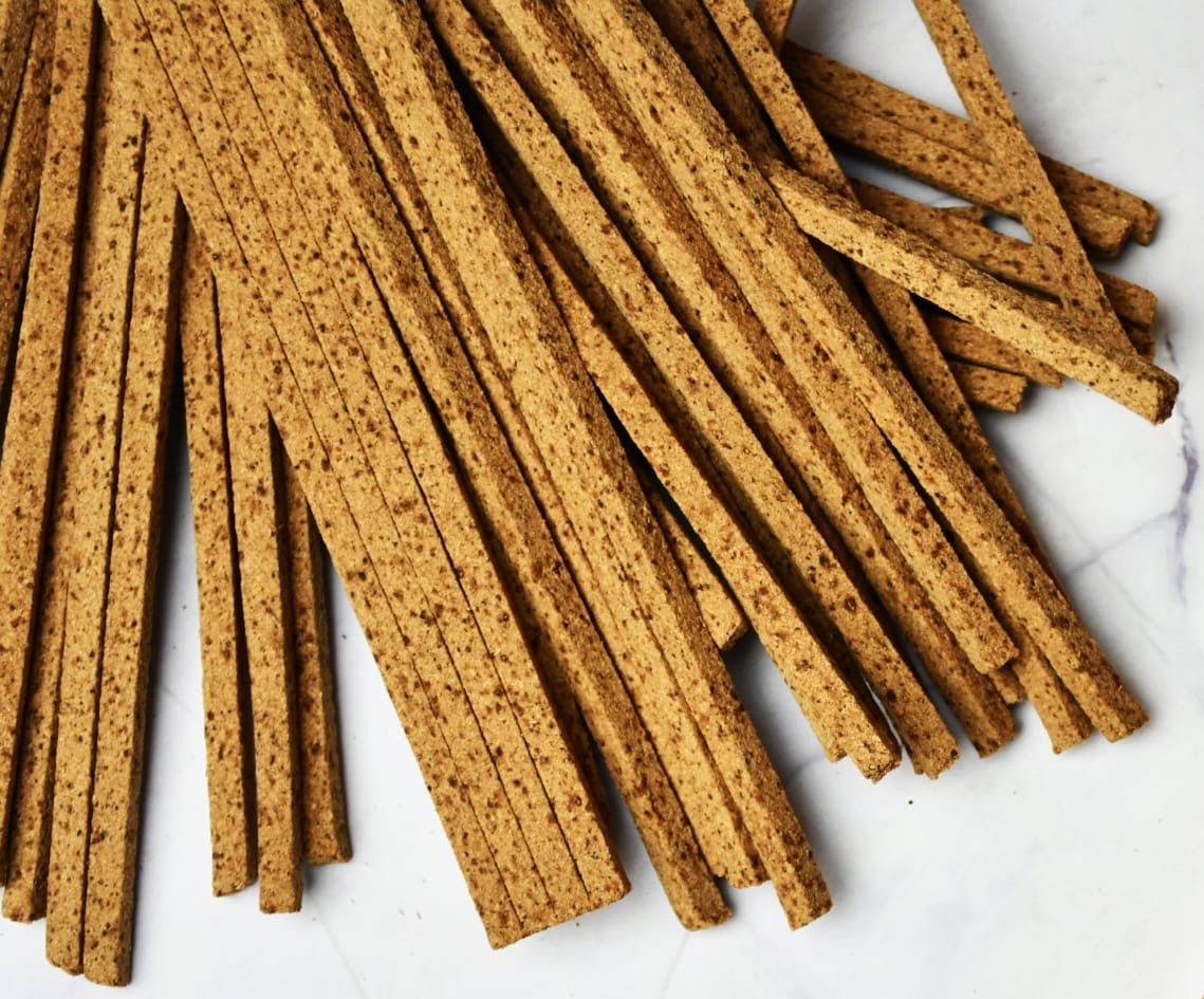 Self-Ignition Incense Amber- 60 Sticks  اعواد بخور ذاتي عنبر 60 عود