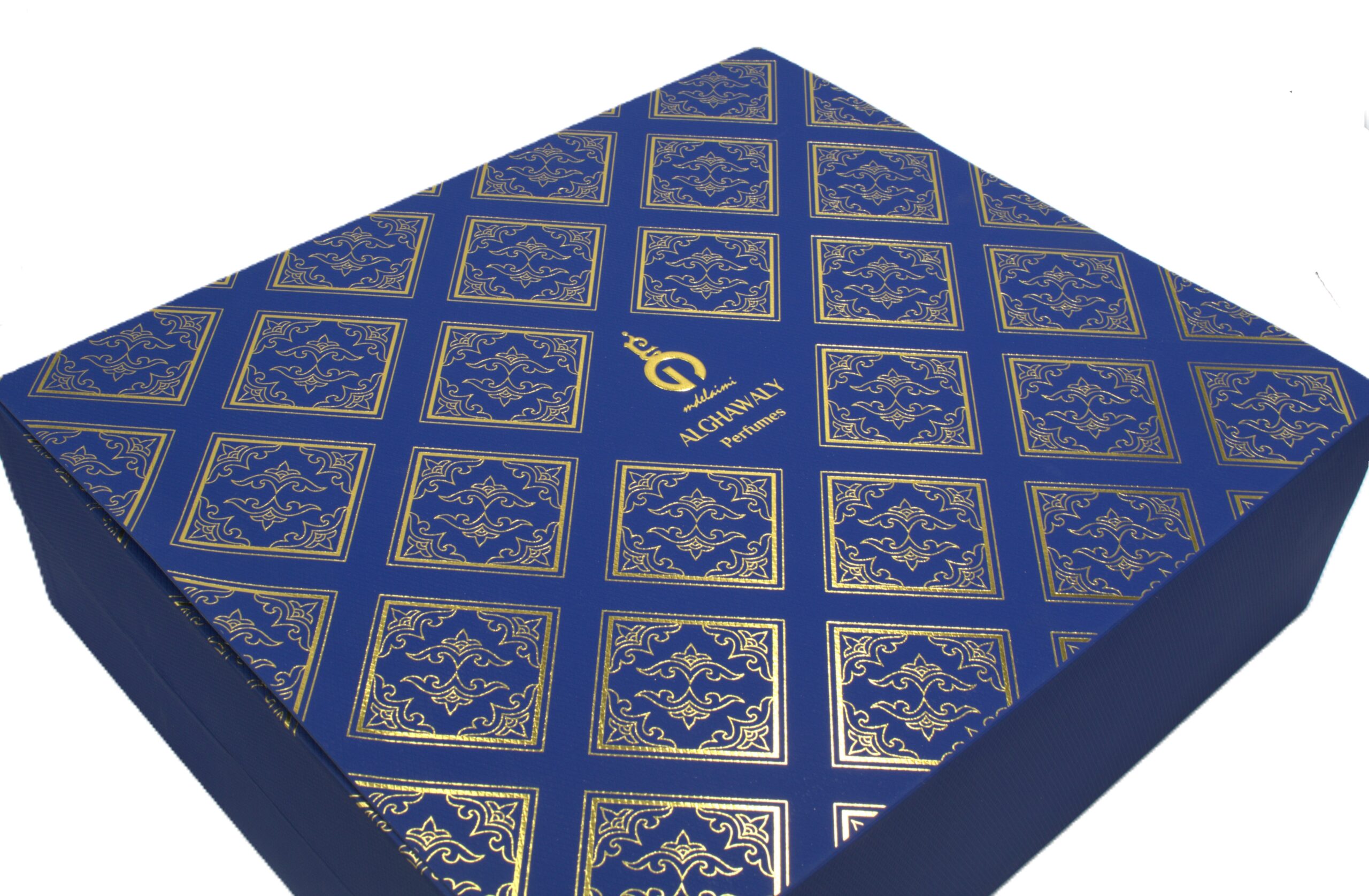 Gift Box S-4 صندوق الهدايا
