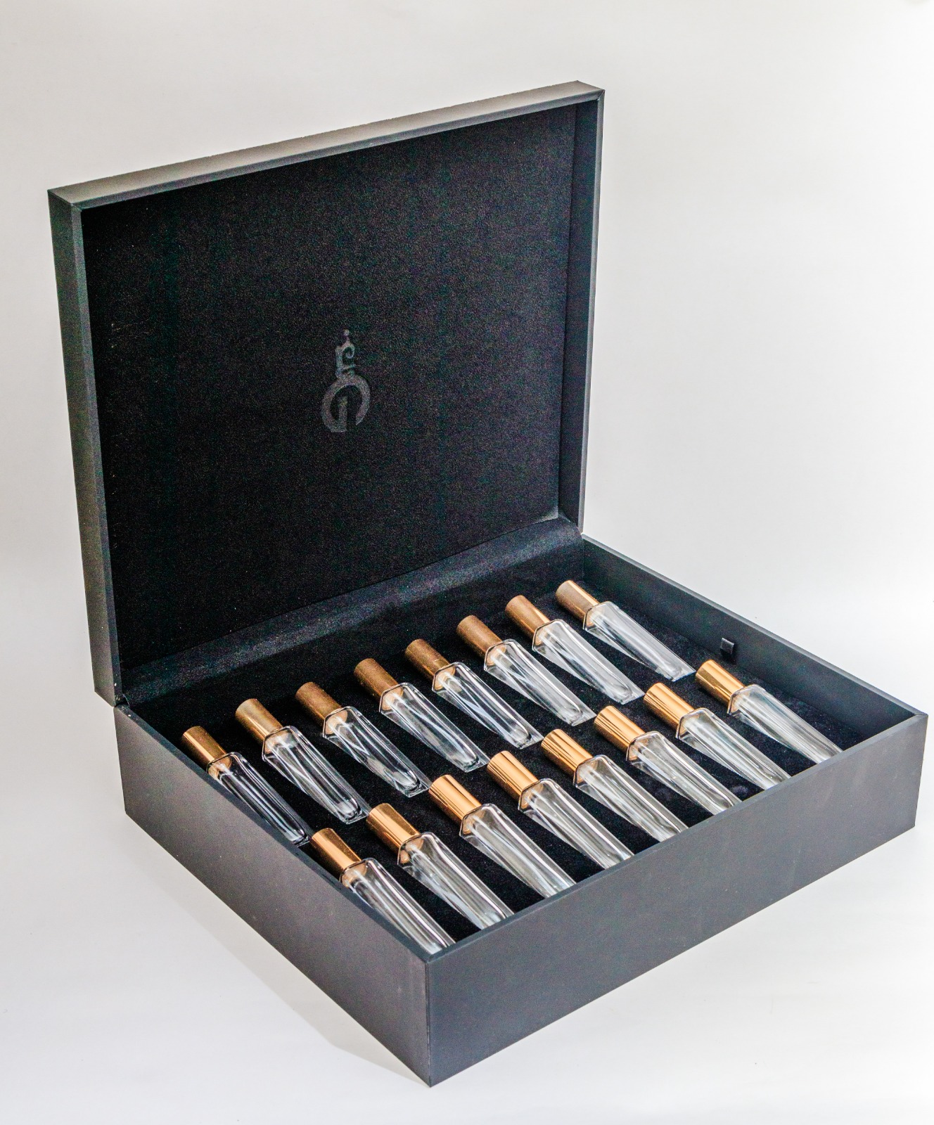 Gift Box صندوق الهدايا B-4